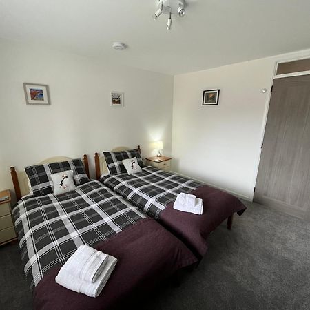 Villa The Wee Hoose Near Loch Ness, Private Garden, Private Parking Drumnadrochit Exterior foto